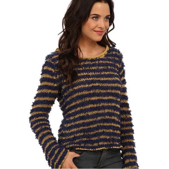 Free People Downey Stripe Fuzzy Knit Pullover‎ Sweater. Size Small. - Picture 6 of 6